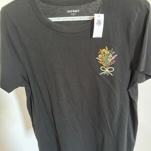 Old Navy Tee with Floral Bouquet Embroidery